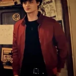 Beetlejuice-Beetlejuice-2024-Arthur-Conti-Red-Jacket.
