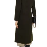 Yellowstone-S04-Beth-Dutton-Green-coat.