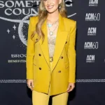 Lainey Wilson 60th ACM Awards Suit