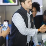 9-1-1 S09 Max Carver Black Vest