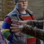 Jake Connelly Stranger Things S05 Grey Vest