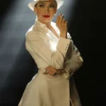 Jennifer Lopez Kiss of the Spider Woman White Blazer