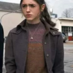 Nancy_Wheeler_Stranger_Things_S01_Purple_Jacket_front