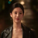 Go Youn-jung Can This Love Be Translated Black Leather Blazer