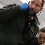 Noah_Wyle_The_Pitt_S02_Dr_Michael_Green_Jacket