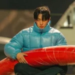 Typhoon Family Lee Jun-Ho Blue Puffer Jacket