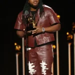 Leon Thomas Grammy Awards 2026 Brown Jacket