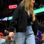 Knicks Vs Cavaliers Game Taylor Swift Black Jacket